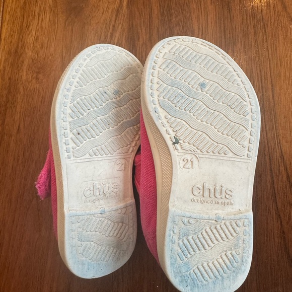 Chus Athena - Picture 2 of 2